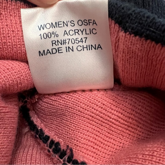 Genuine Merchandise Black and Pink Philadelphia Phillies Beanie Hat - Picture 4 of 6